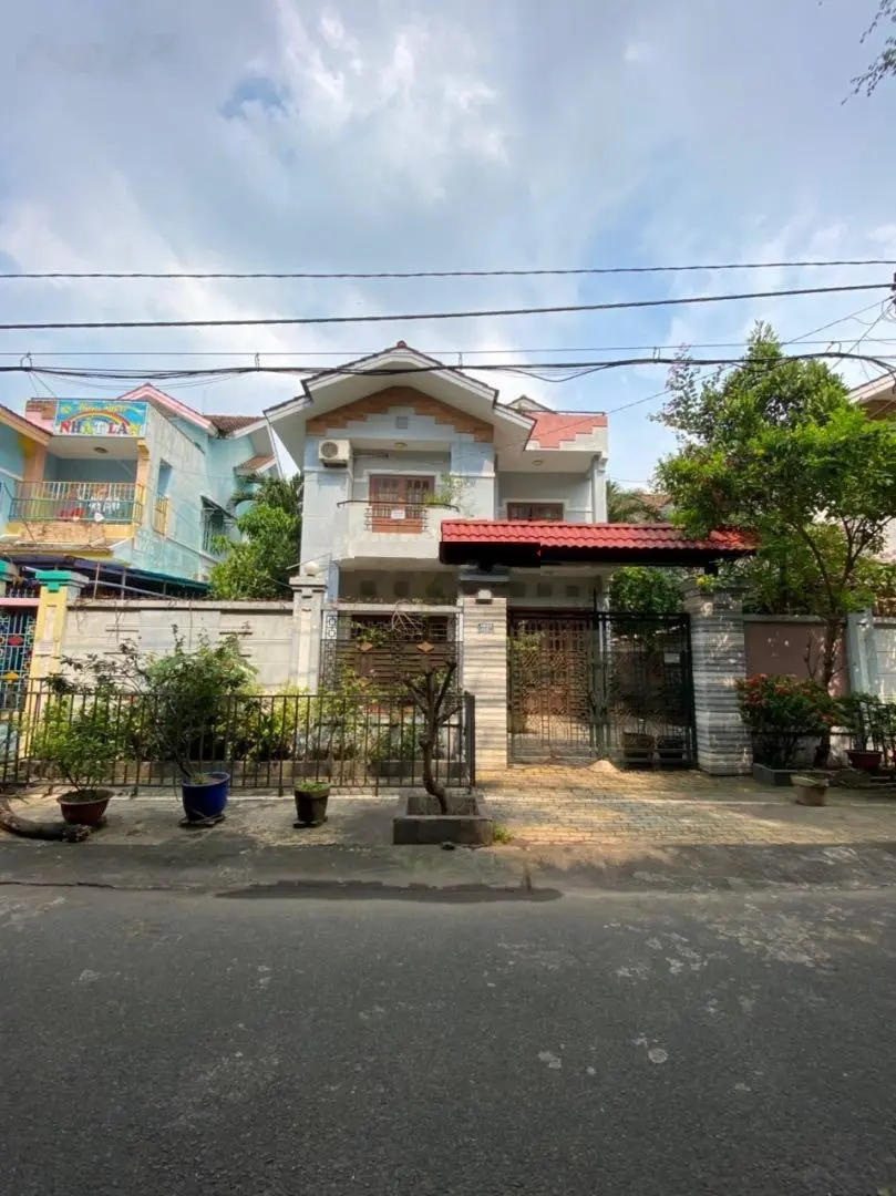Bán nhà MT Lộ Tẻ, Q Bình Tân (gần Khu Tên Lửa) - 12.5x20m - 3 Tầng - 15.5 Tỷ. LH: 0917 861 ***Linh)