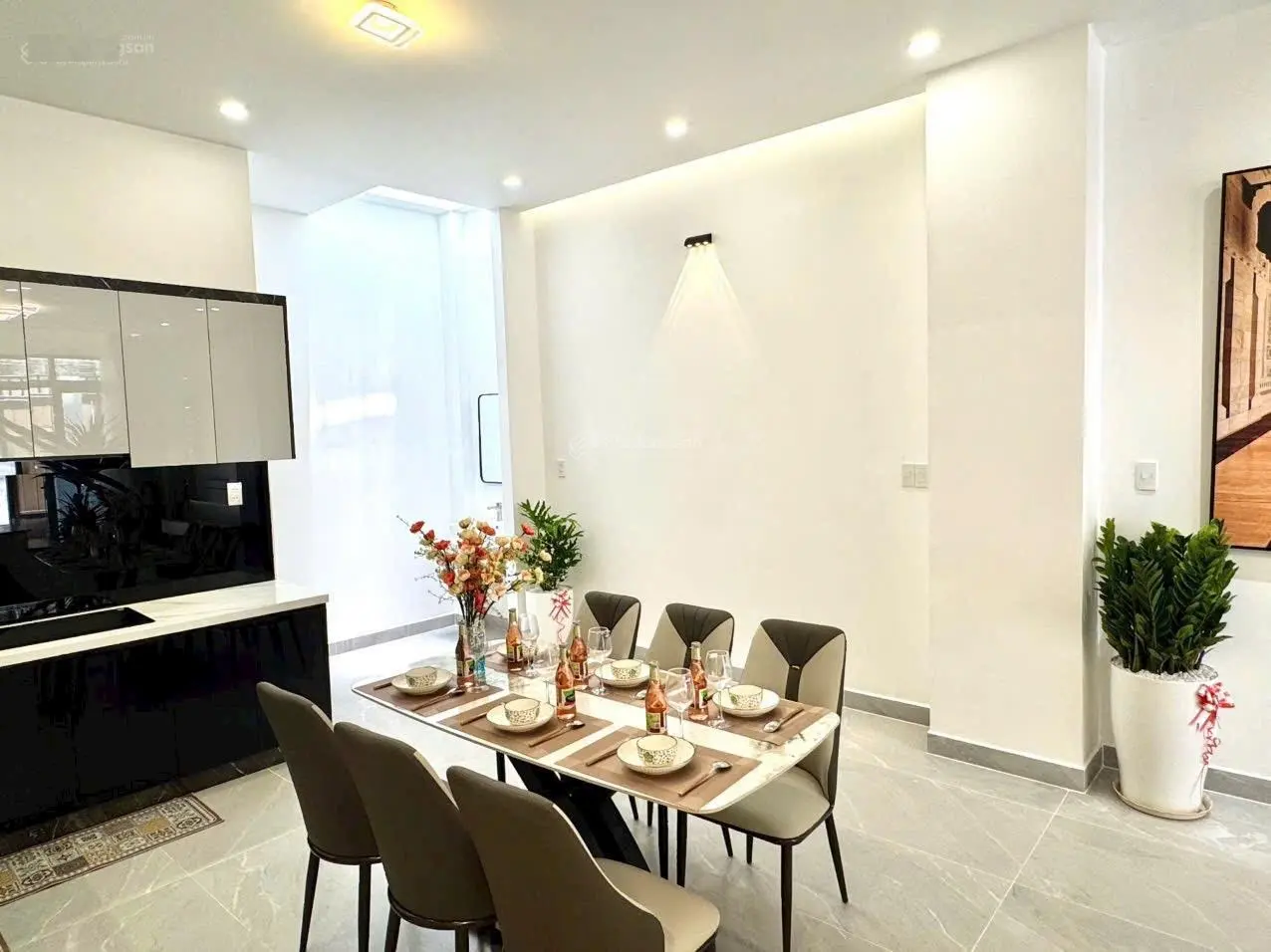 Chính chủ bán nhà DT:4,8x13 giá 6 tỷ 79,1 trệt 2 lầu,sổ hồng ,HBC,TĐ,0908284781-0908016419