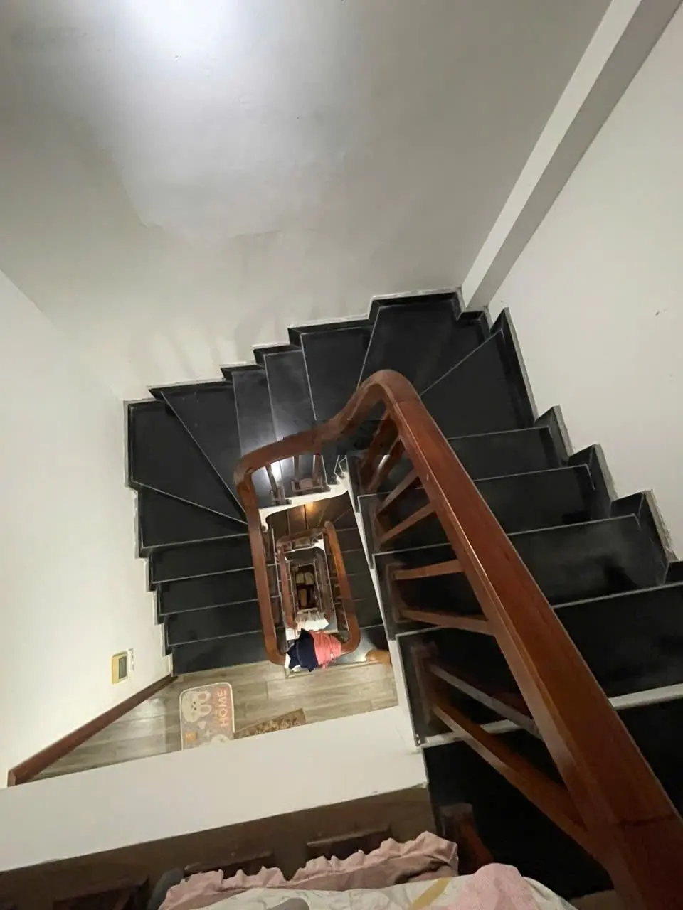 Nhanh mới kịp, bán nhà Xuân Đỉnh ô tô tránh, kinh doanh, view hồ, gần phố 38m2 8.9 tỷ.