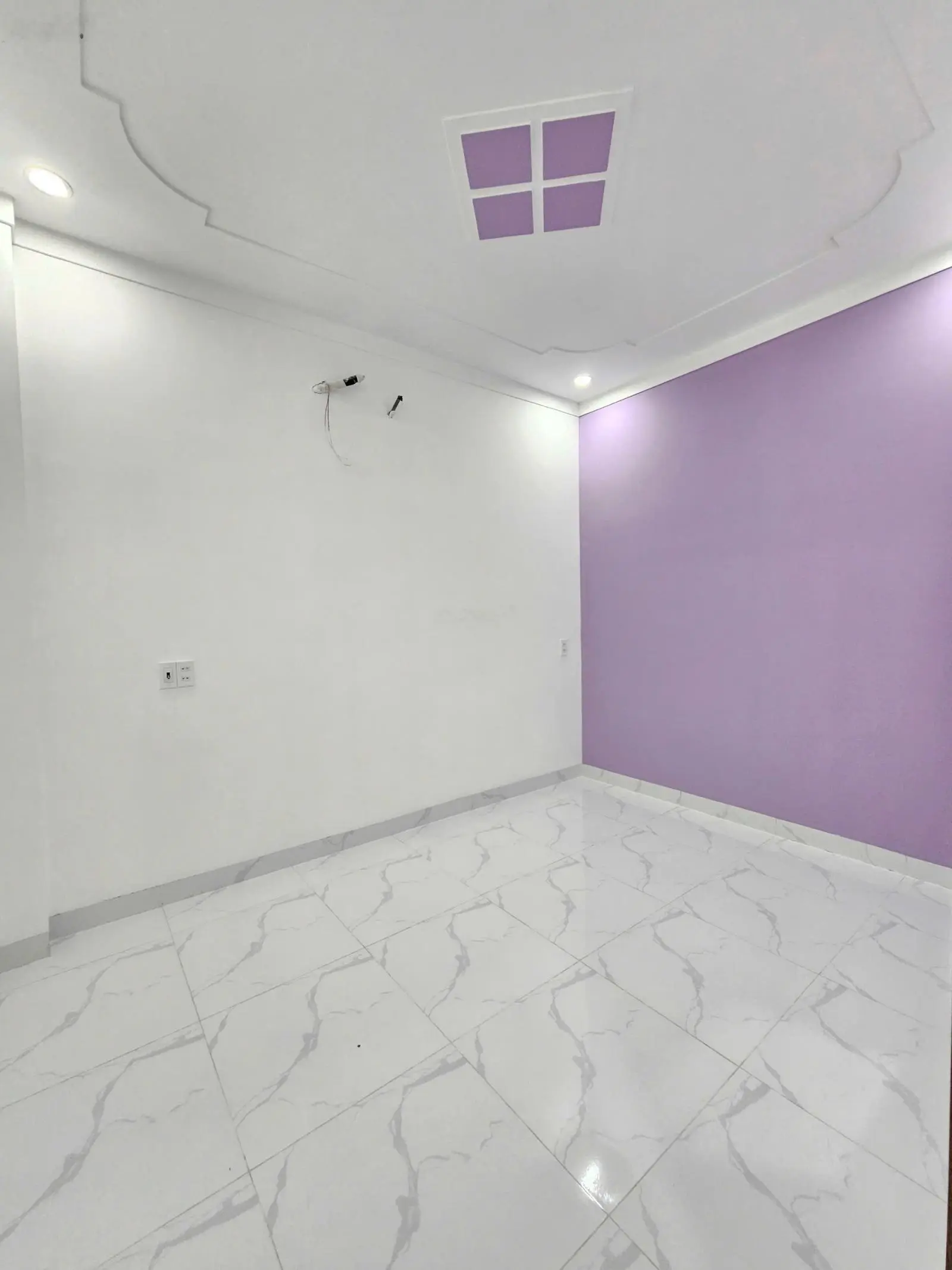 Nhà Đẹp Giá Rẻ: 2Tỷ950_Nhà 1 Trệt 1 Lầu KDC Gần Ngã Tư Miếu Ông Cù, TP.Thuận An