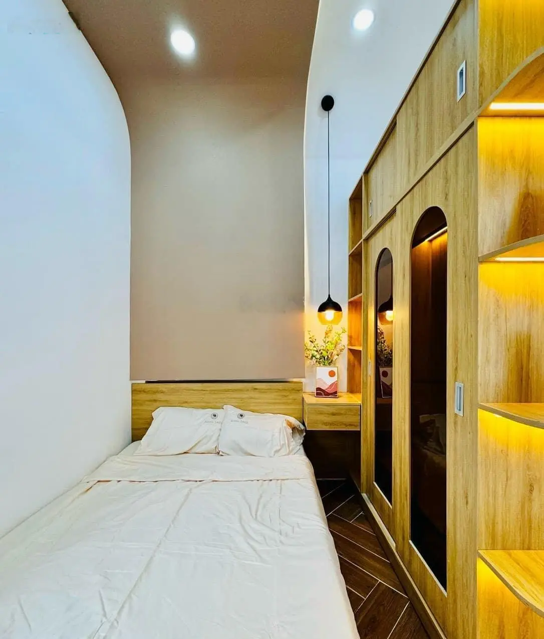 Đầu tư nhà bến xe An Sương tặng nội thất cho KH thiện chí với 60m2 phù hợp cho thuê
