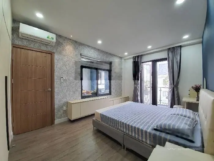 Nhà mới 62m2 khu phân lô -3 tầng - 3pn - đường 8m - g.i.á nhỉnh 7tỉ