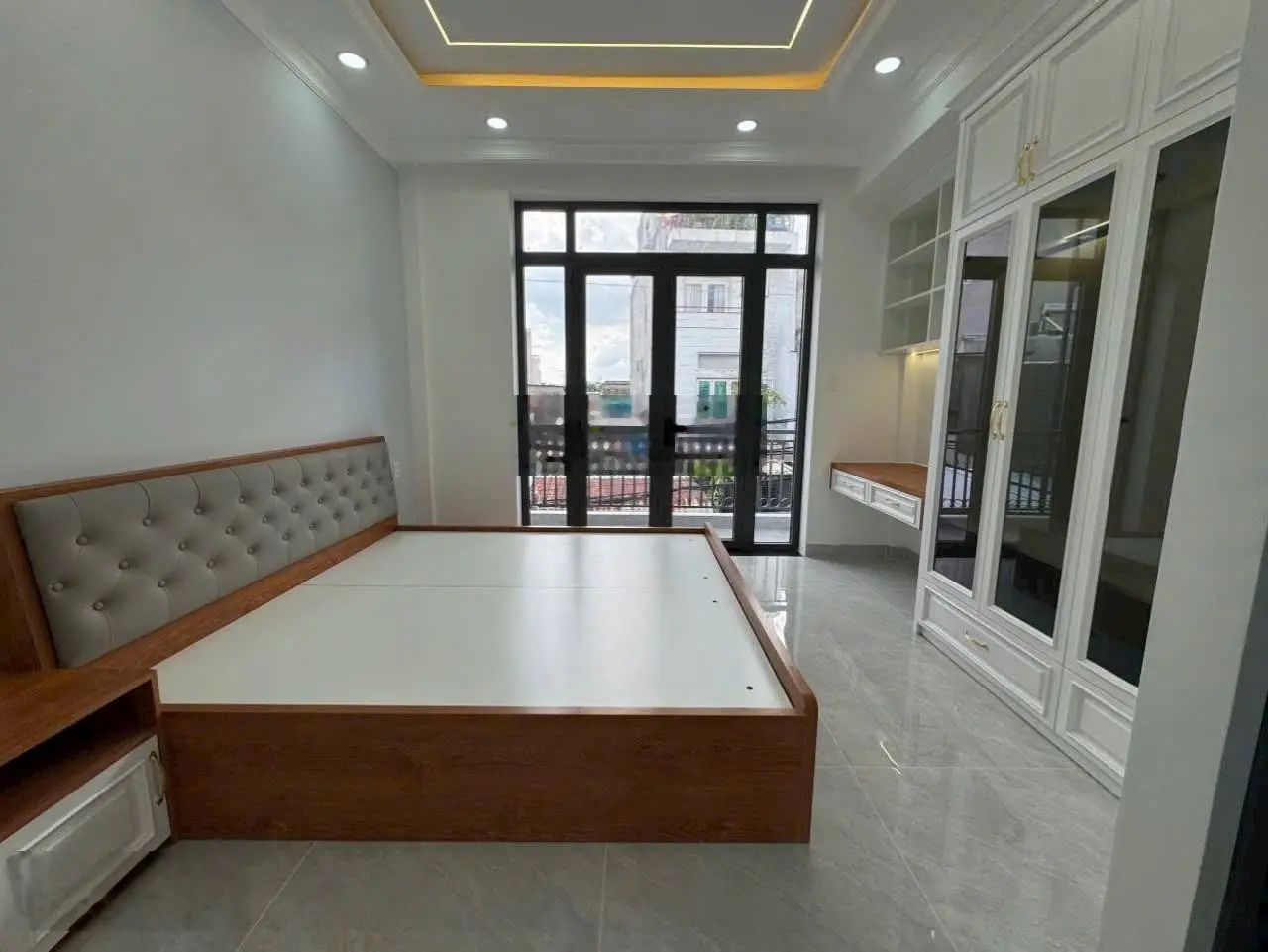 Nhà hẽm xe hơi Thông , đường số 4 , p. Hiệp bình phước , Thủ Đức