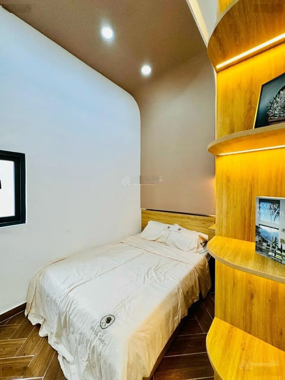 Đầu tư nhà bến xe An Sương tặng nội thất cho KH thiện chí với 60m2 phù hợp cho thuê
