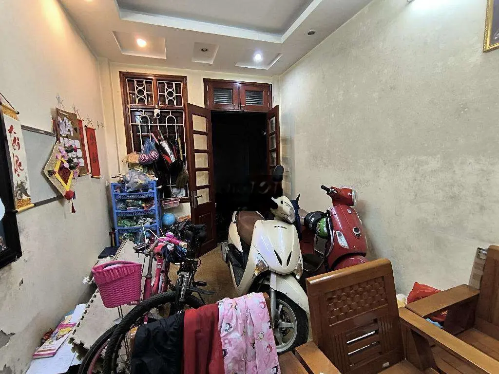Bán nhà Nguyễn Thị Định 32m2 xây 5 tầng giá 6.5 tỷ