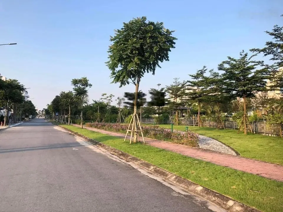 Bán lô biệt thự hướng Đông Nam KĐT Vũ Phúc vị trí thoáng đẹp - LH 0984 578 ***