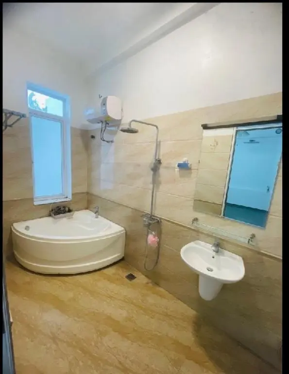18.5 tỷ/120m2/3t/ô tô/biệt thự sân vườn/ngọc thụy /long biên