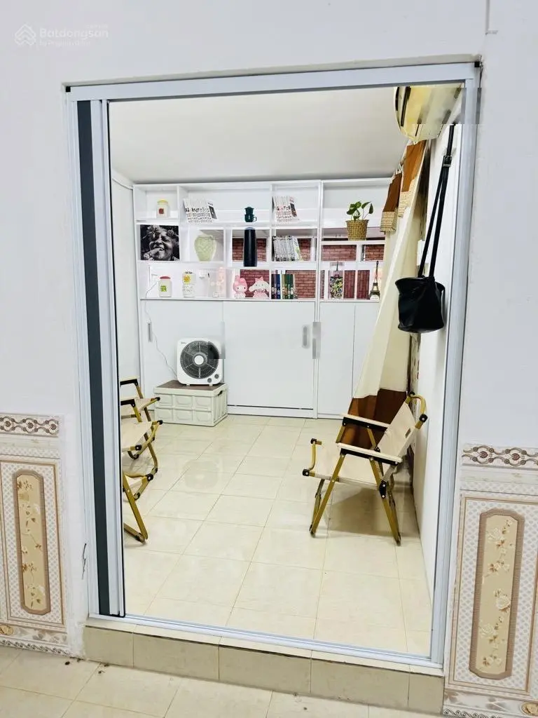 1,75 tỷ Tập thể Đồng Xa , 55m2 , 2 ngủ , . Phải thật nhanh .