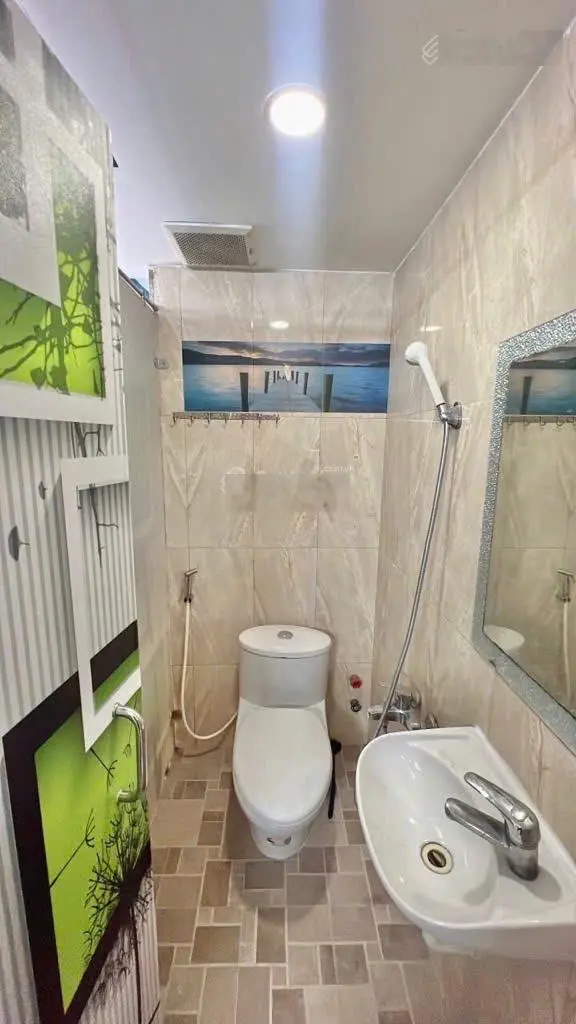 Bán CHDV ngay Đại Học Công Thương - 5 tầng - 8PN 8WC - 60m2 (5x12) - chỉ 6 tỷ 25 TL