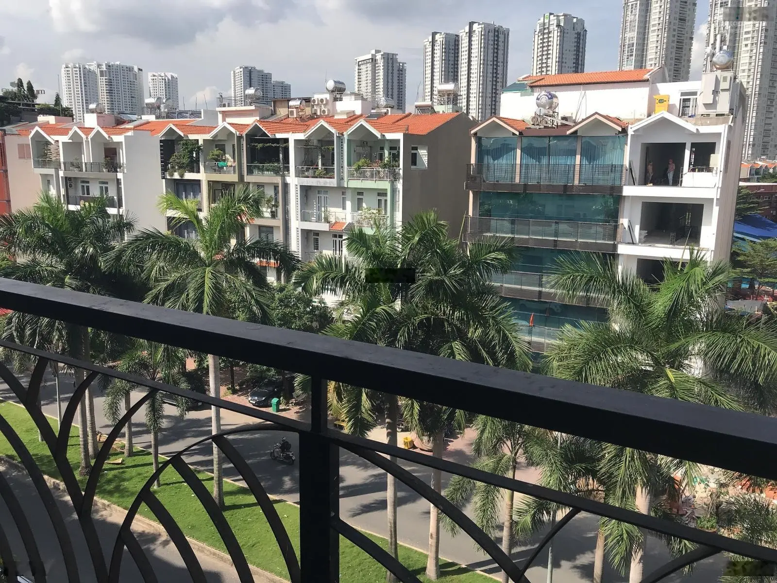 Bán Nhà Giá tốt nhất đường D1 ( Hoàng trọng mậu) , himlam Tân hưng, liên hệ xem nhà luôn có mặt
