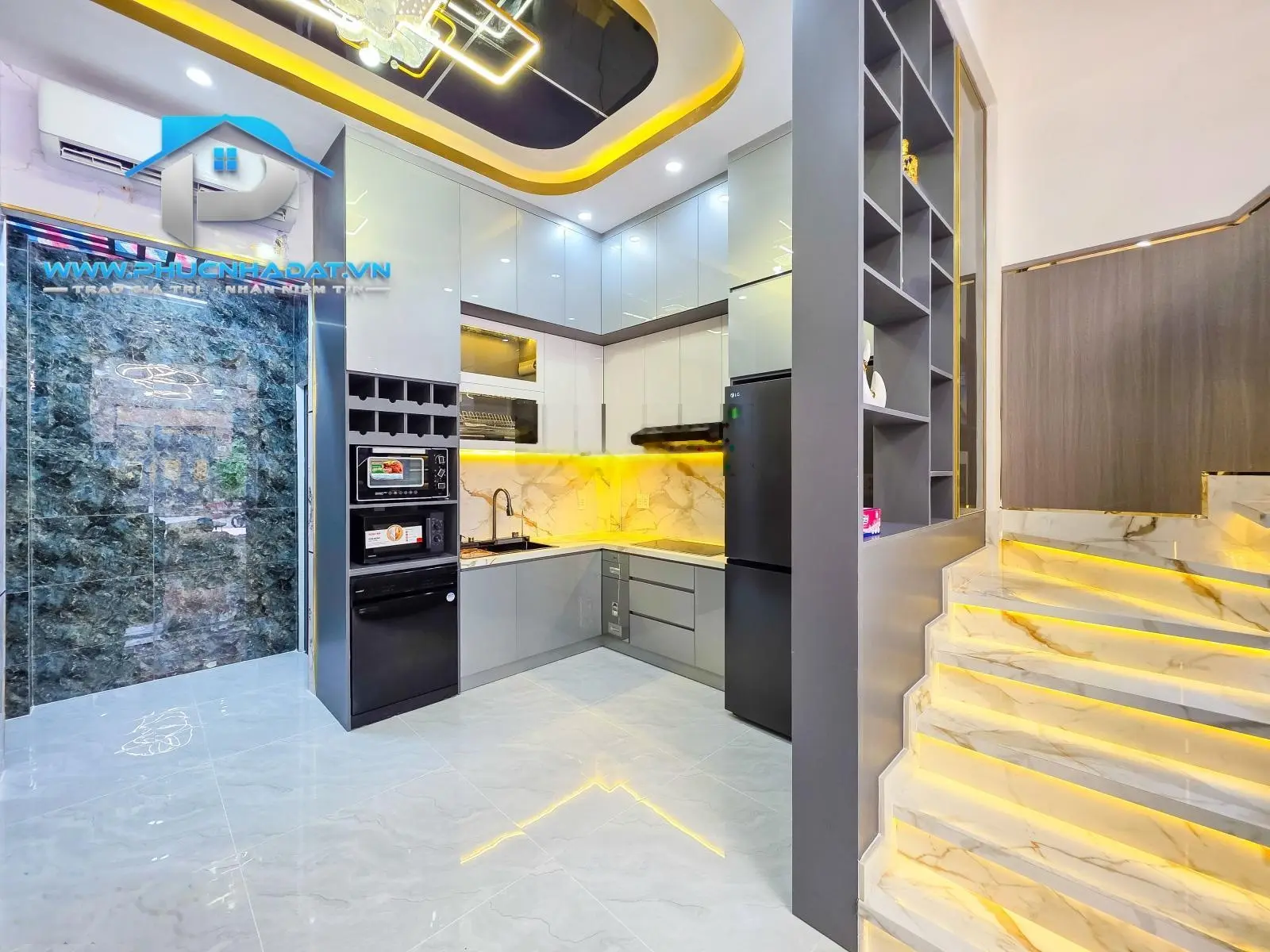 Nhà đẹp hiện đại chỉ xách vali vào ở sử dụng điện thông minh Smarthome - Giá 6.8 tỷ, 4x13m