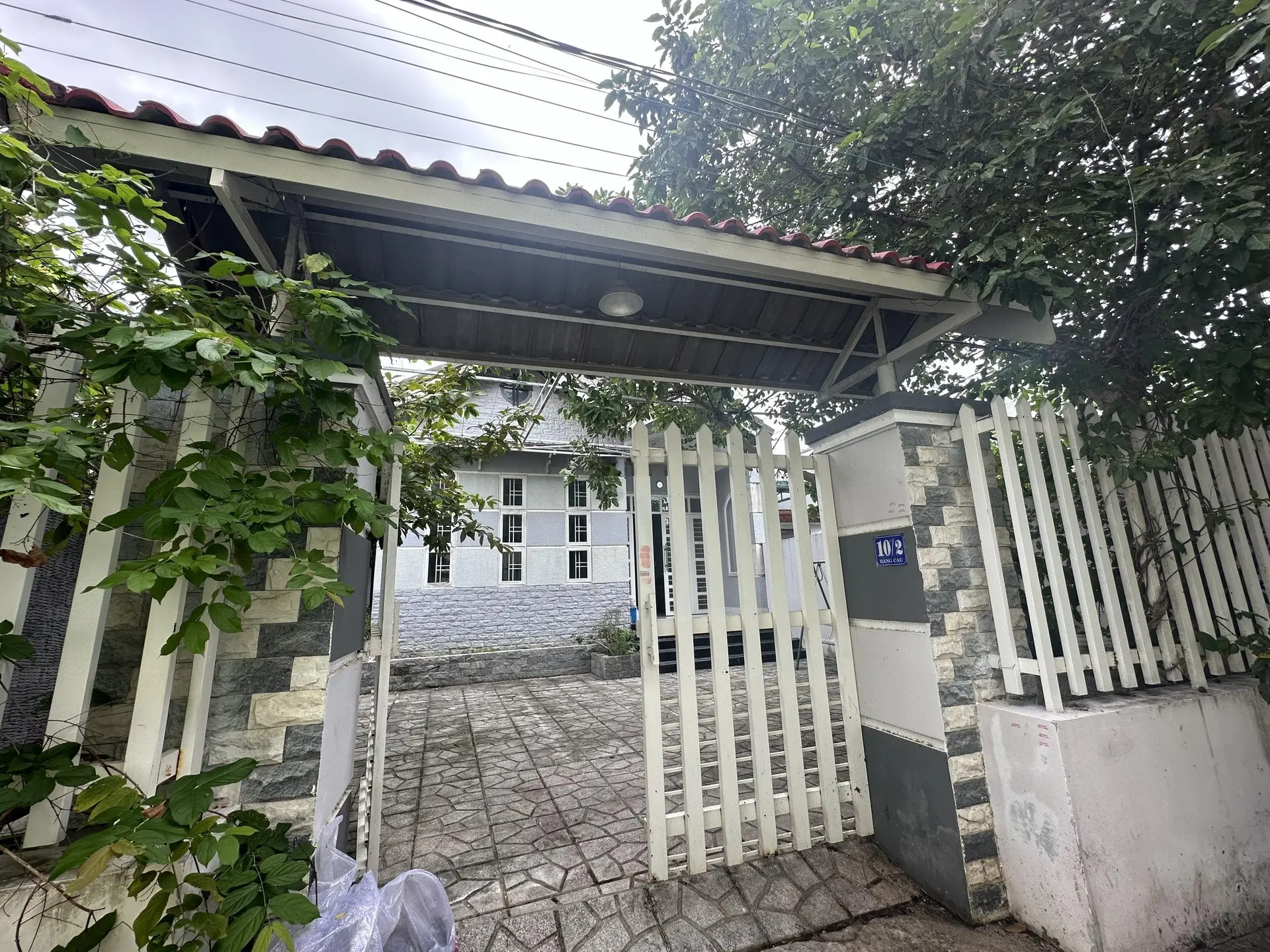 Em CHÍNH CHỦ CẦN BÁN GẤP NHÀ VĨNH THẠNH- Nha Trang. 207m2. Ngang gần 9m. Đất vuông vắn