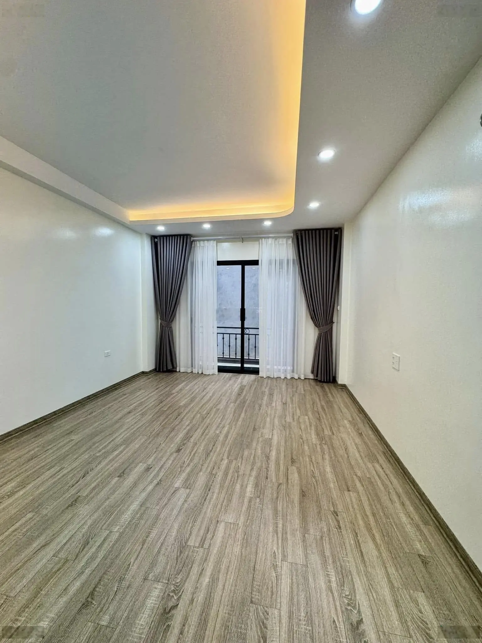 Bán nhà riêng 59m2, 12,5 tỷ, 6PN, 4WC tại Ngọc Lâm, Long Biên, Hà Nội siêu hot