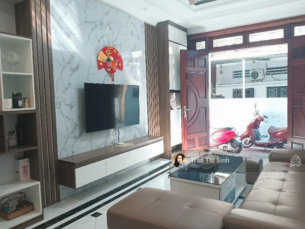 Chưa tới 5 tỷ có ngay tài sản đẹp, ở ngay phúc đồng, cạnh big c, aeonmall và nhiều trường học