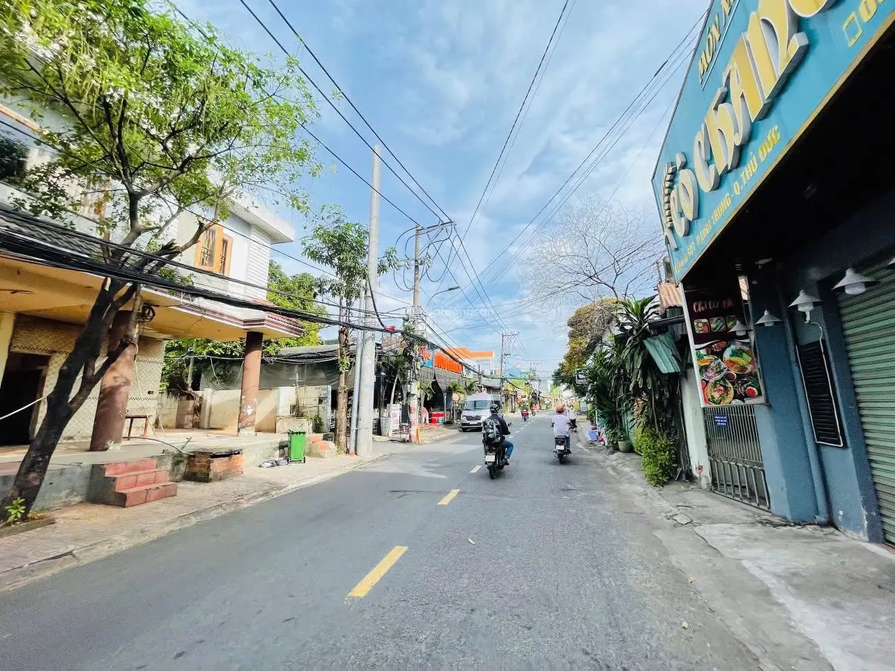 Nhà 3 tầng sau nhà hàng Hương Biển Hoàng Diệu 2 - ô tô ra vào thoải mái 6,5tỷ - khu phân lô đồng bộ