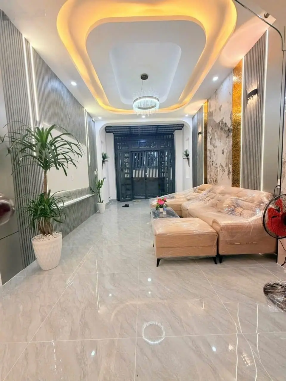Bán Nhà Phố SHR MT Trần Thị Do 4x14, 4 lầu,,6tỷ3TL,,0937 156 *** Tuấn.