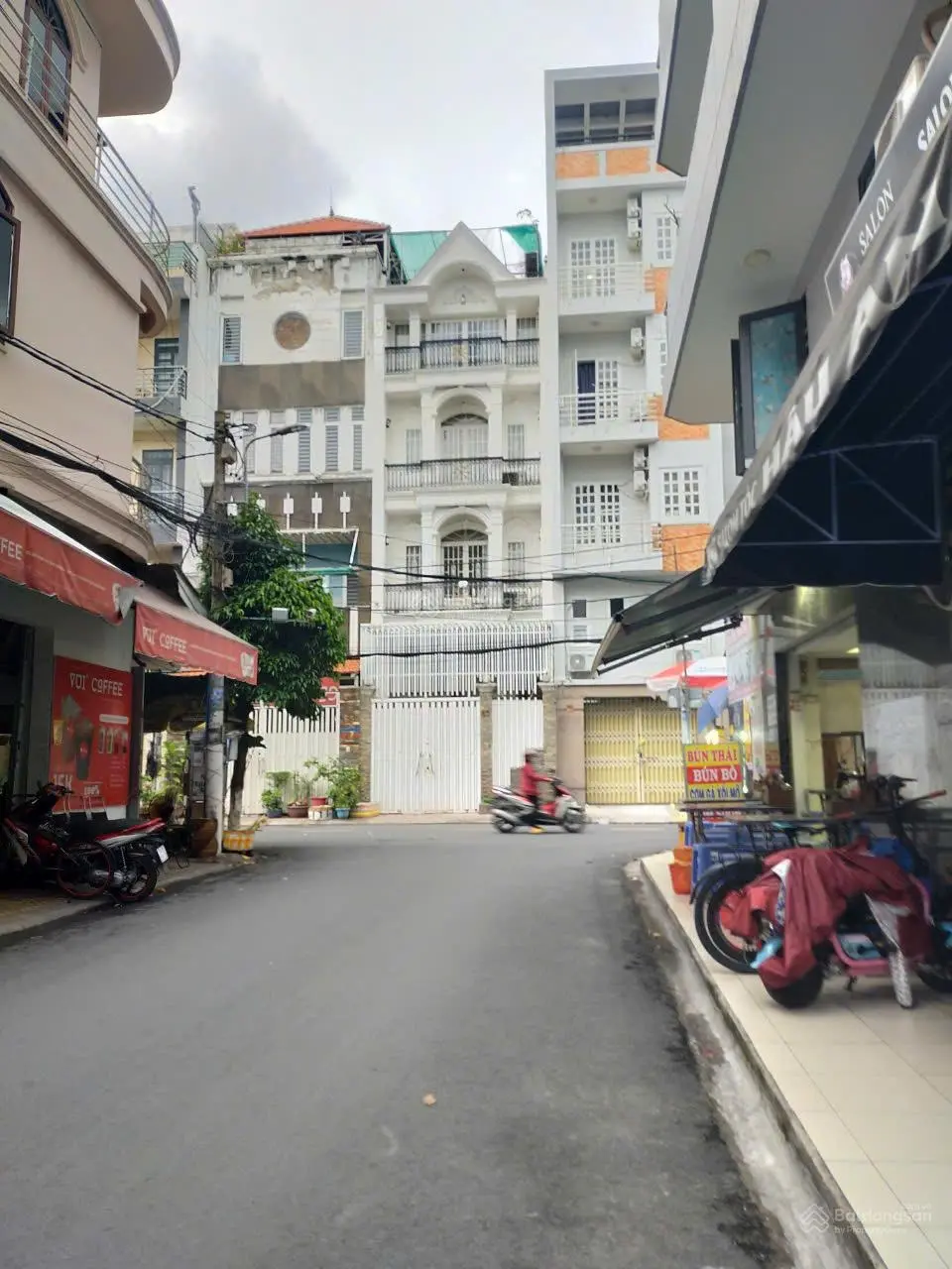 Chỉ 6,9 tỷ - Nhà 3 tầng DT 4x14.3m NH4,5m đường ô tô tránh 6m Metro Công Hòa Trường Chinh P13 QTB