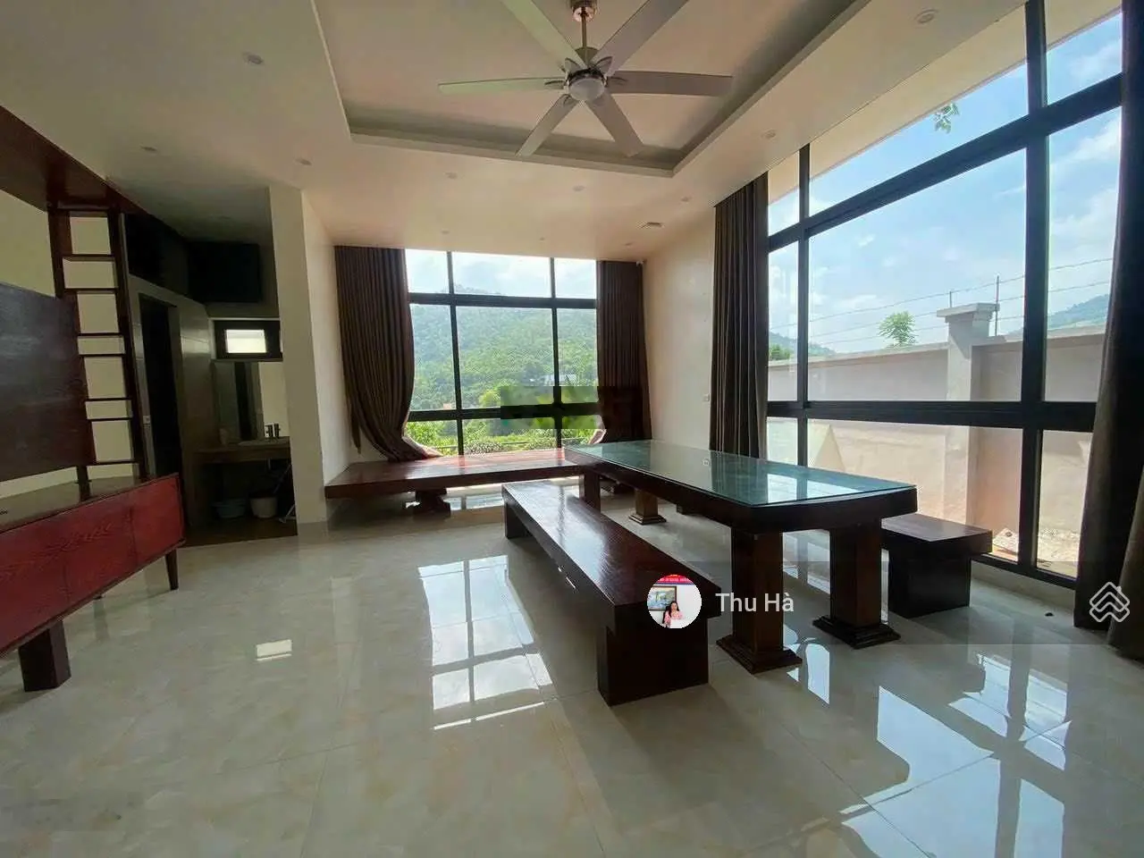 Biệt thự diện tích 1160m2 tại trục chính xã Phú Mãn. Mặt tiền 20m. View cánh đồng, núi non hùng vĩ