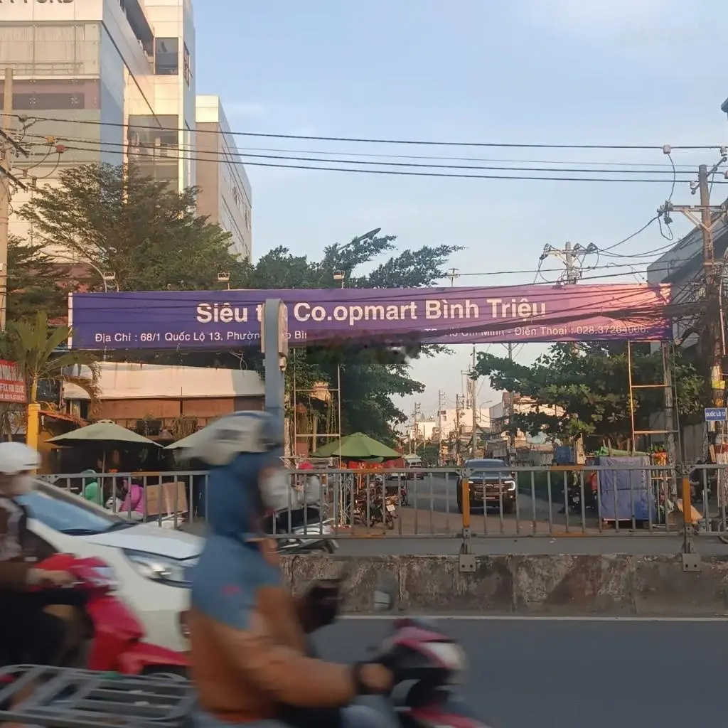 Bán nhà mtql13,hbc.thủ đức.247m2.30 tỷ .dòng tiền 400tr/ năm
