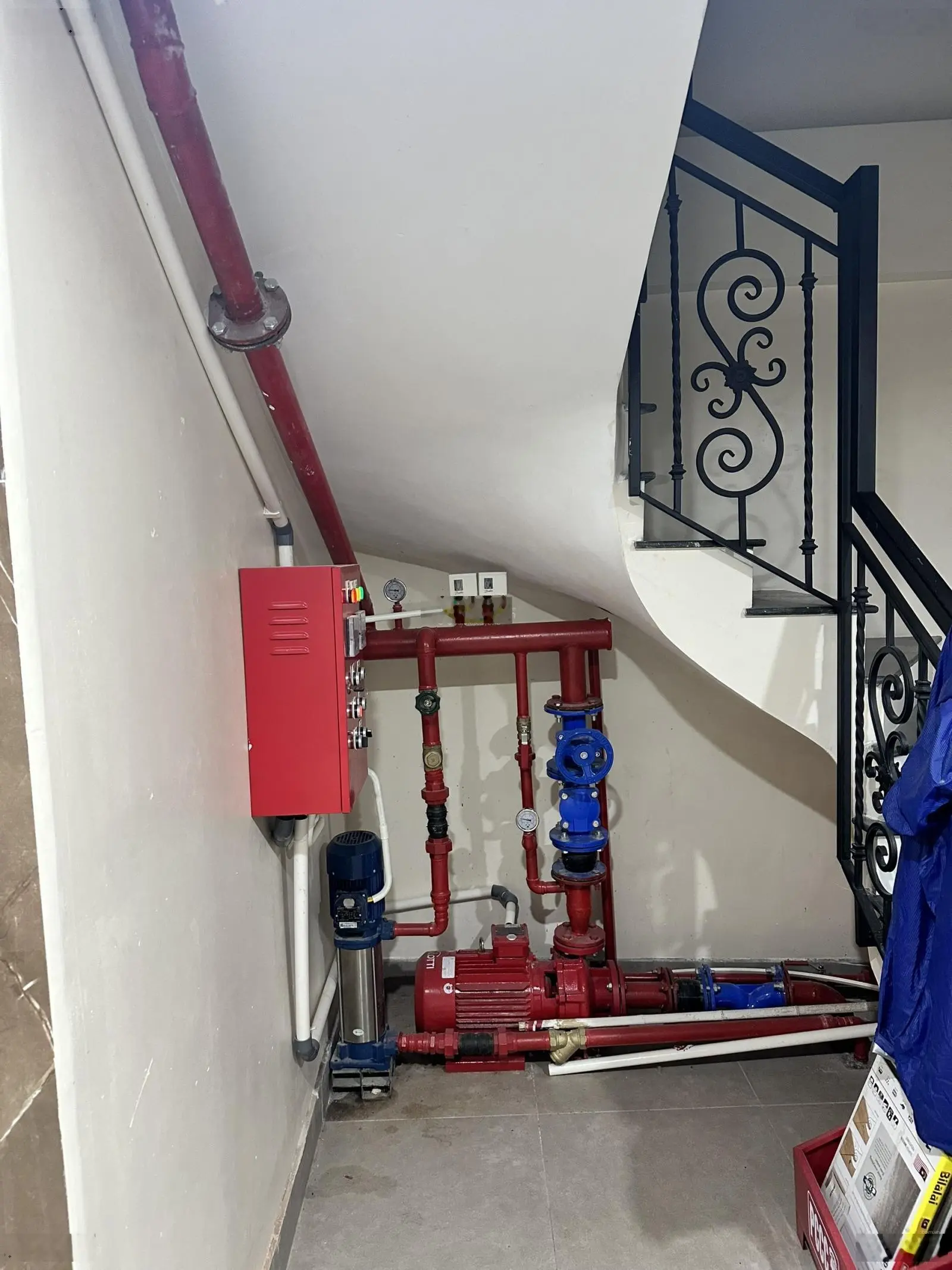 Ngõ ô tô, cách MP 100m. Bán chung cư mini giá 17,2 tỷ Đường Trần Phú, Văn Quán 70m2x7t - 13 căn hộ