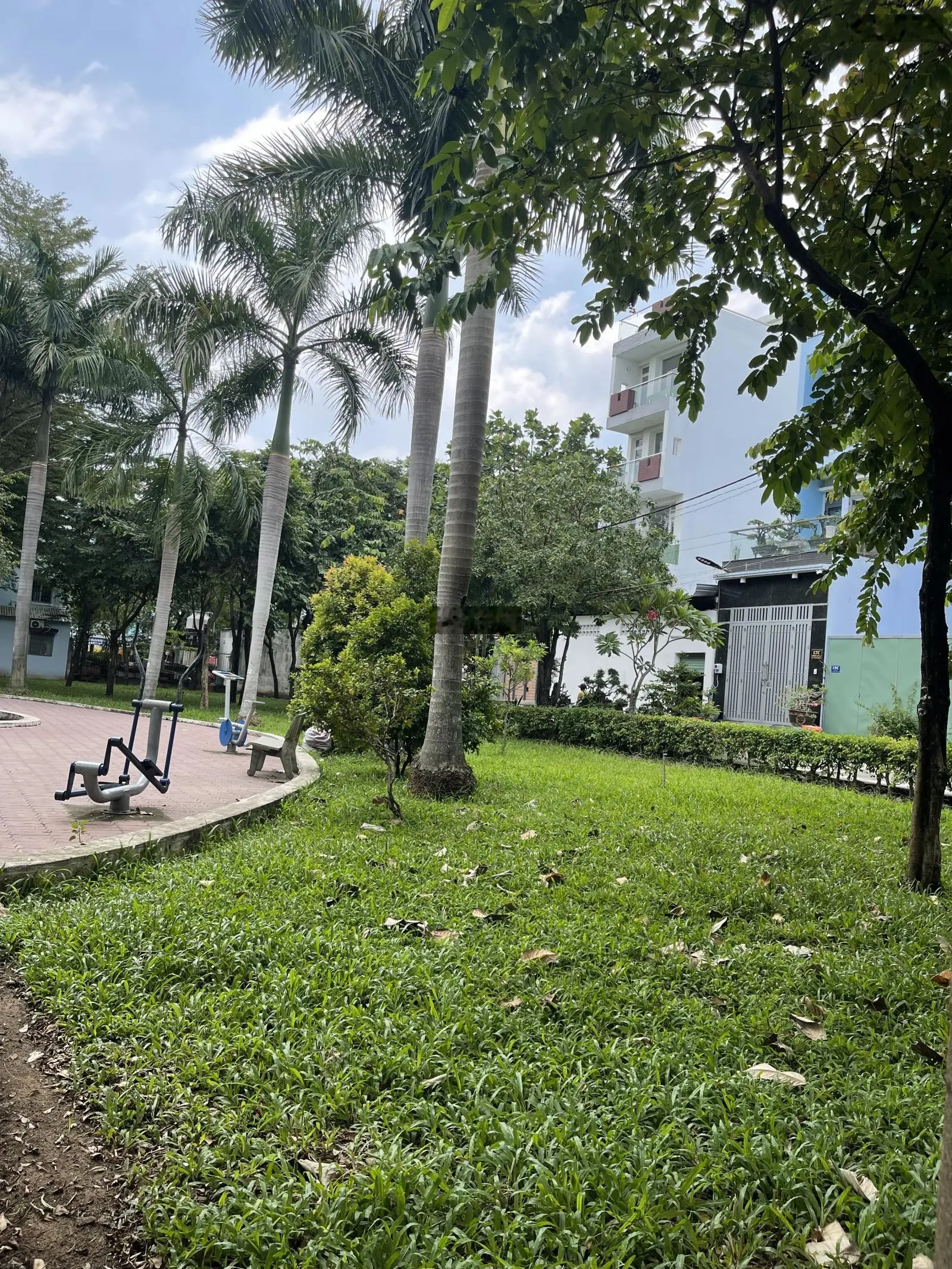 MT Tên Lửa view công viên 4x21m 4 tầng chỉ 7 tỷ