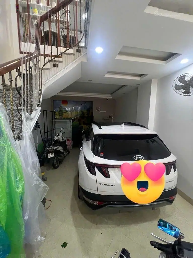 Hiếm - nhà đẹp Long Biên - gara ô tô, 5 tầng full nội thất nhập khẩu
