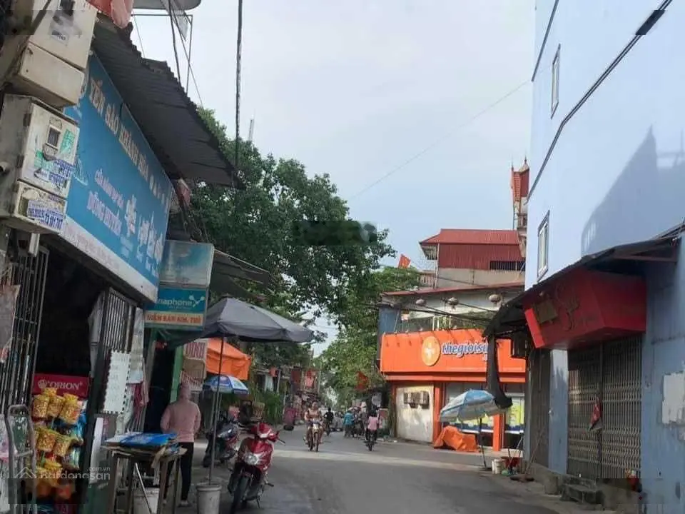 Bán lô đất 3 mặt tiền chia đôi được đường thông tại Hương Mạc thành phố Từ Sơn
