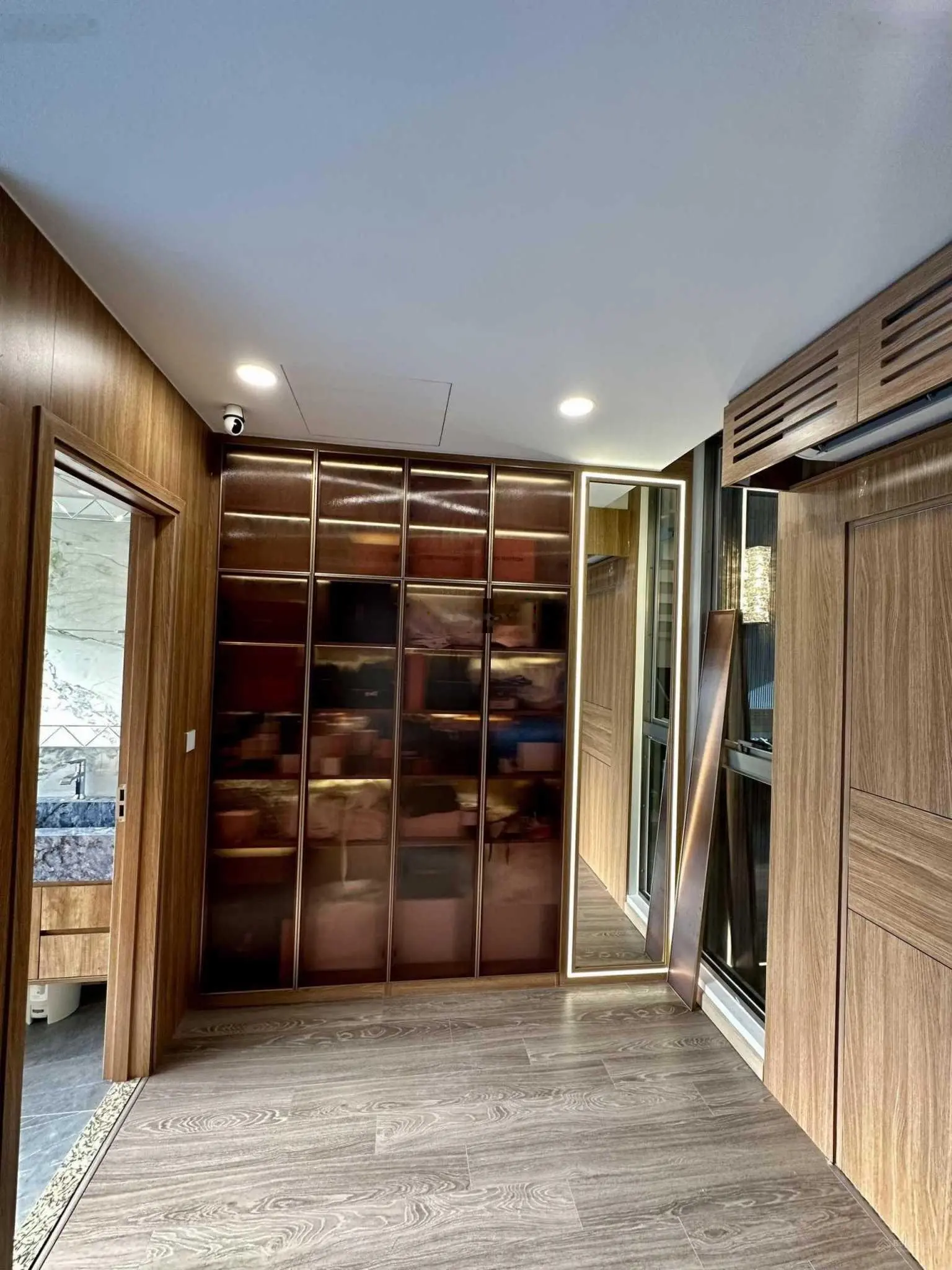 Chỉ 5.1Tỷ sở hữu ngay căn nhà 1 Trệt 2 lầu tại Lương Định Của, An Phú, Q2 đang cho thuê 28tr/tháng