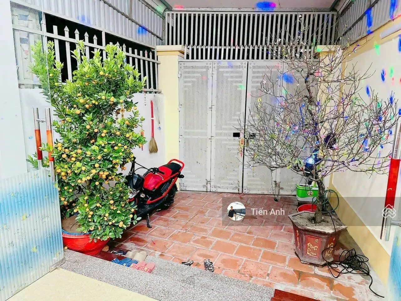 Bán nhà 3 tầng P. Đông Sơn, ô tô vào trong nhà
