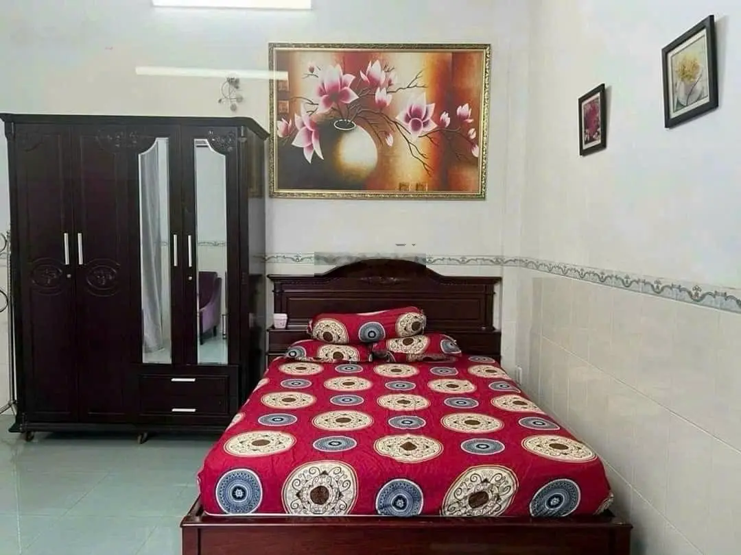 Cô trâm bán nhà đ.trần văn dư 60m2 1t1l 2pn 2wc giá full 3tỷ250 đã có sổ hồng, hẻm ô tô