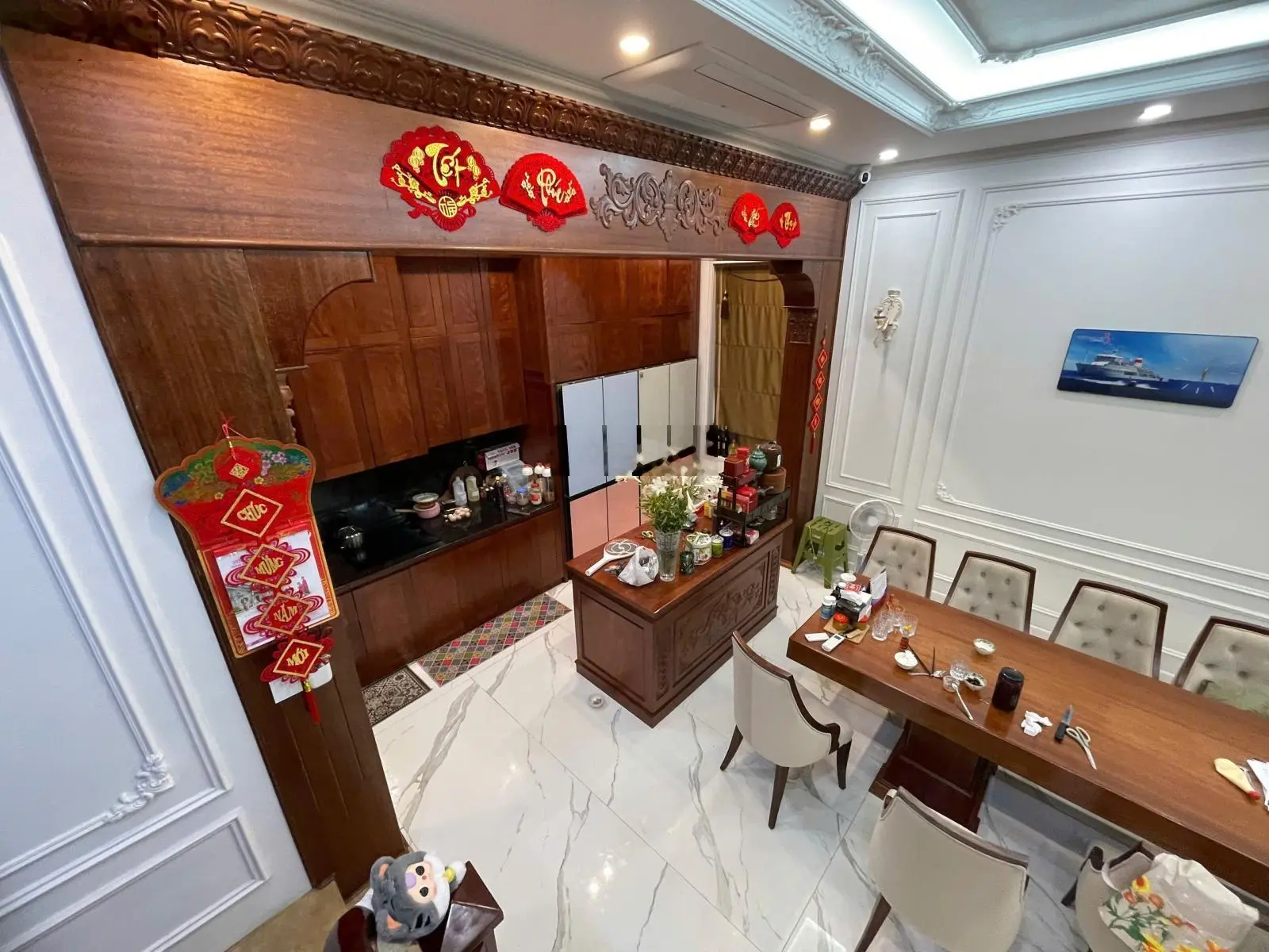 Biệt Thự Có Hầm Full Khu Cán Bộ Lão Thành CM - Trần Kim Xuyến 240m2 Mt 15m Nhà Đẹp Ở Ngay