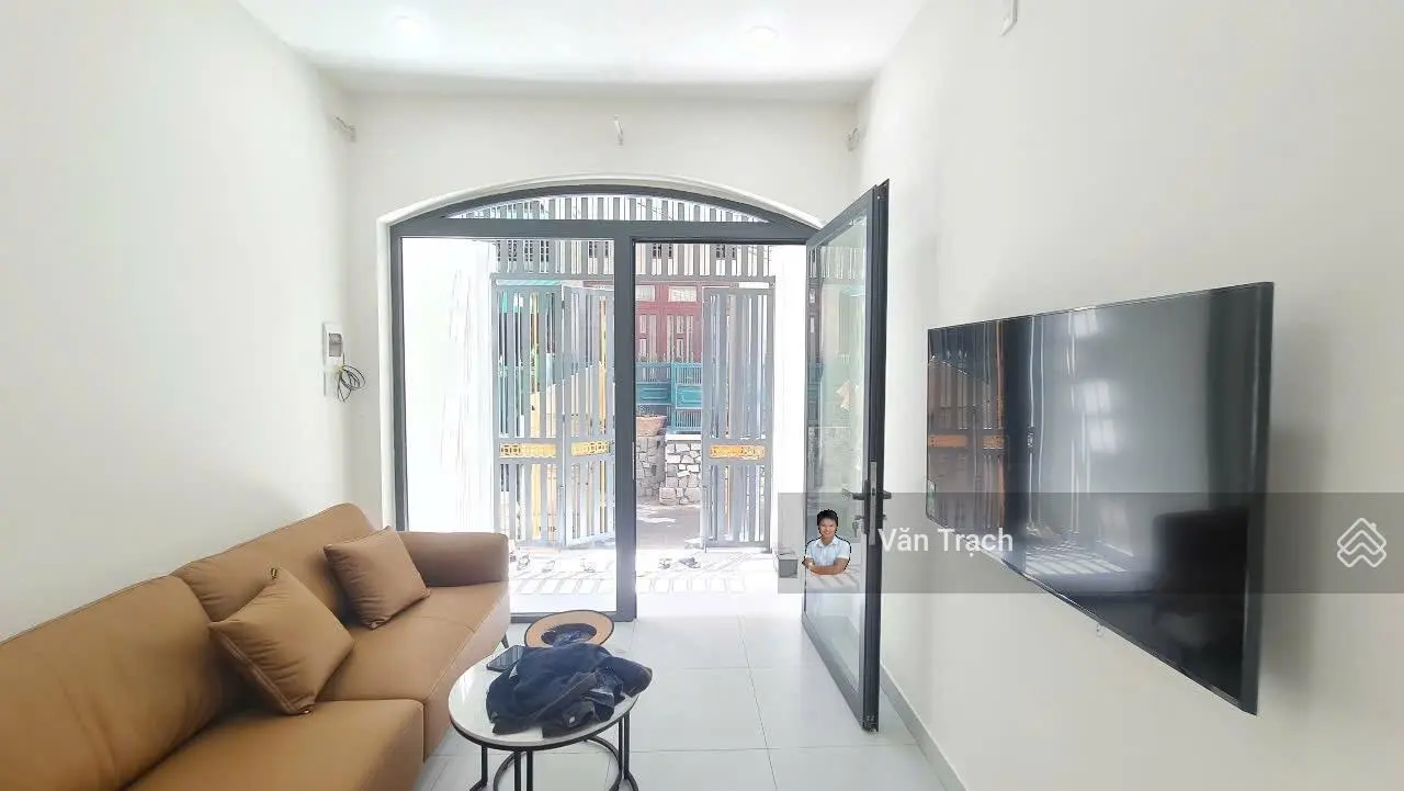 Nhà Đẹp Hẻm Nguyễn Thiện Thuật Gần Biển Nha Trang Ngay Bên Chợ Đêm