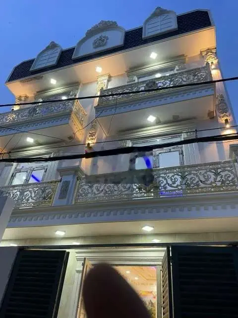 Cần bán nhà 3 lầu Ng văn Cự hẻm xe hơi gần TL10 giá:4tỷ850tr TL