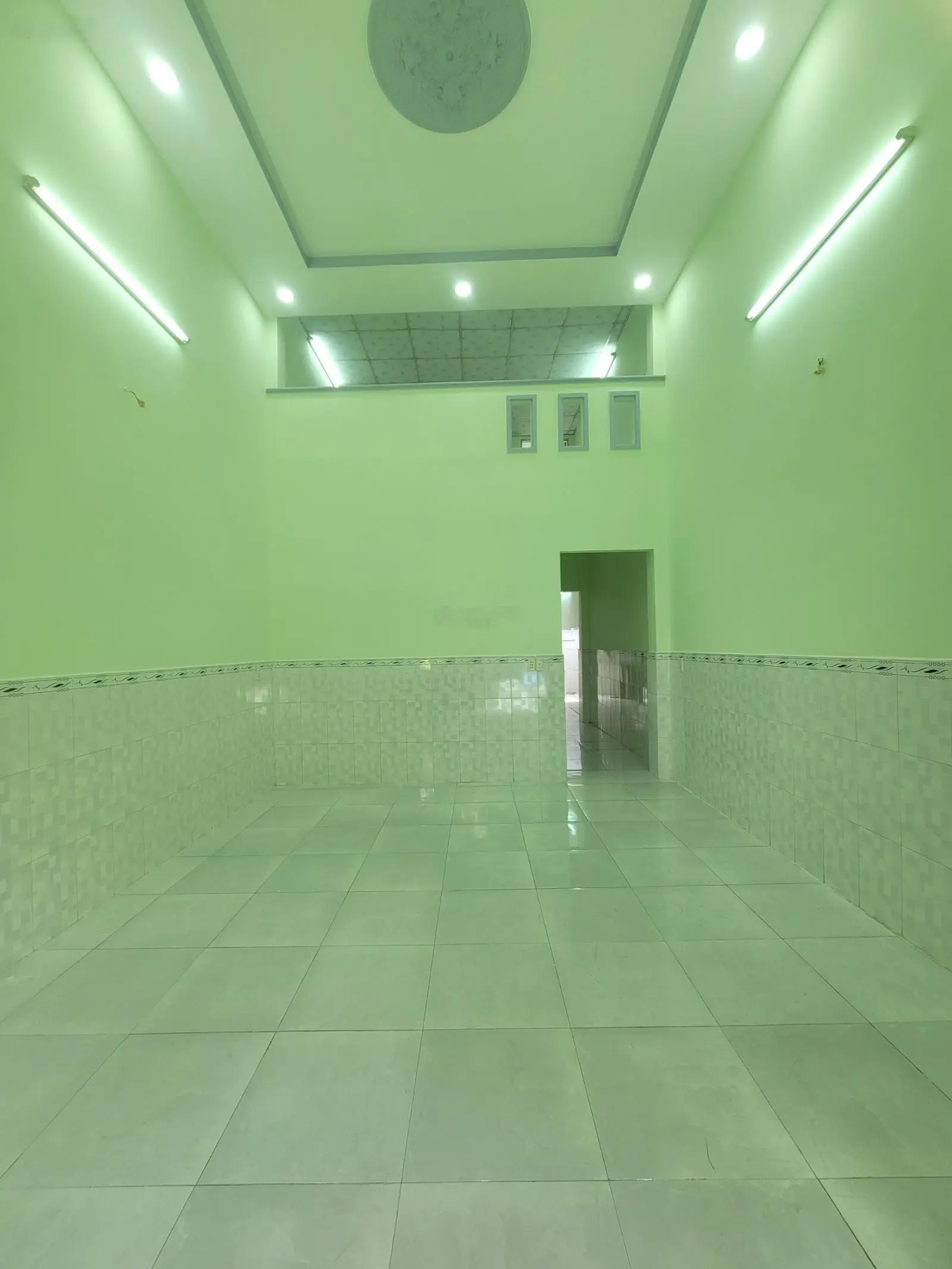 2 ty 850 bán nhà cấp 4 gác lửng cách đường Lê Văn Mầm 100m P. Tân Đông Hiệp TP. Dĩ An