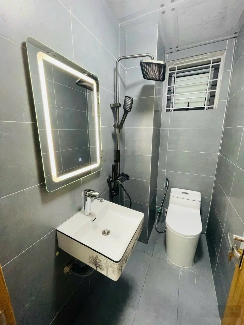 Bán gấp căn 76m2 -3 ngủ &2 vệ sinh, N03 Bán Đảo Linh Đàm Hoàng Mai. Lh: 0966 455 *** em Thuỷ