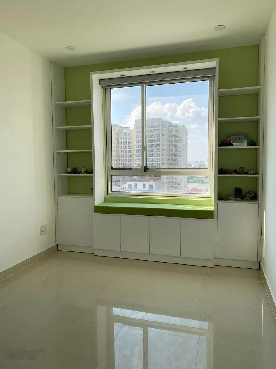 BÁN CĂN 2PN NGAY THẢO ĐIỀN NỘI THẤT ĐẸP GIÁ TỐT - DIỆN TÍCH LỚN 88M2