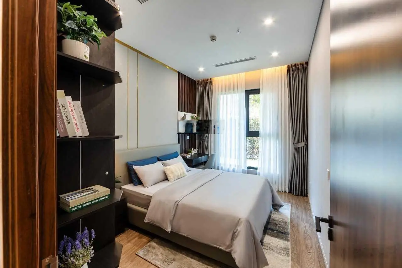 Kẹt tiền cần bán chung cư Tresor, dt 93m2, 3pn, giá 7 tỷ 300. Lh em 0931 177 *** Bảo Ngọc