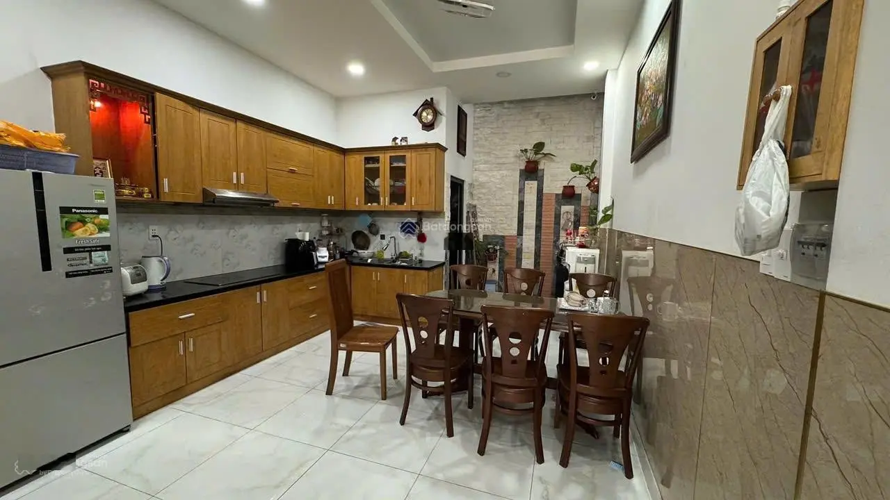 Nhà HXH 8m 1 trục cách 70m ra Phạm Văn Chiêu P8 4x16m 1 lầu đúc BTCT 2pn 2wc