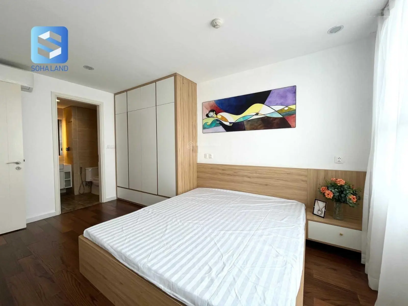 Cam kết ảnh thật - Bán 2PN 2WC C6 Vincom Trần Duy Hưng - Vinhomes D'Capitale quận Cầu Giấy