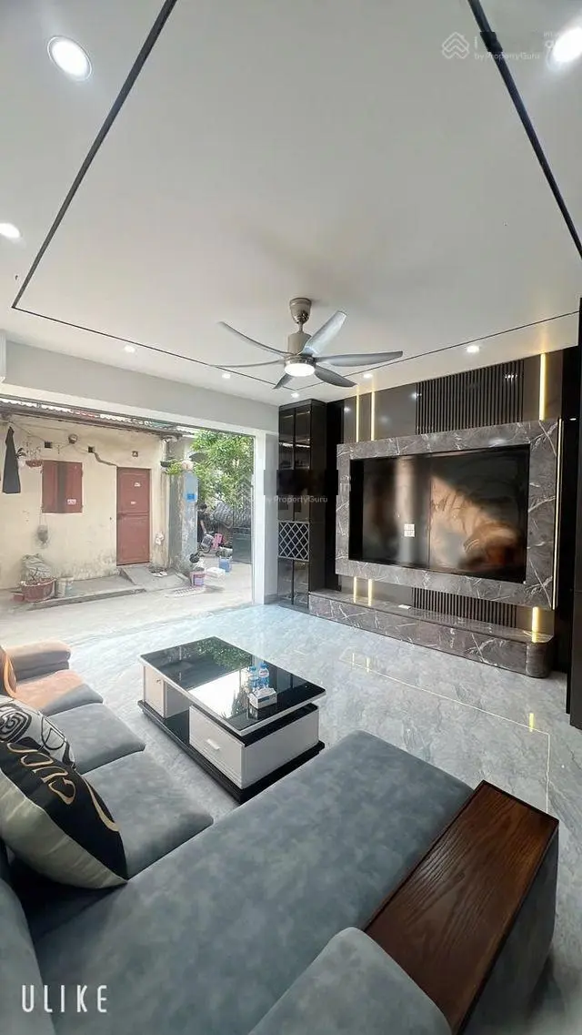 Bán nhà đàm quang trung, 5 tầng mới đẹp,diện tích 40m,6 tầng.măt tiền 5m.giá 8.x tỷ .ô tô đỗ cửa .