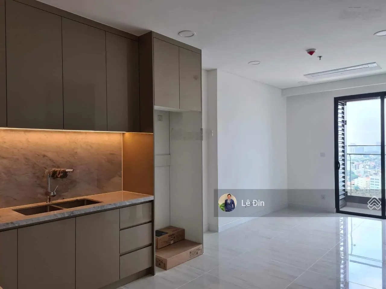 Căn 1PN 50m2 hoa hậu đẹp nhất Kingdom 101, view Quận 1 xem pháo hoa, giá 4.7 tỷ bao hết