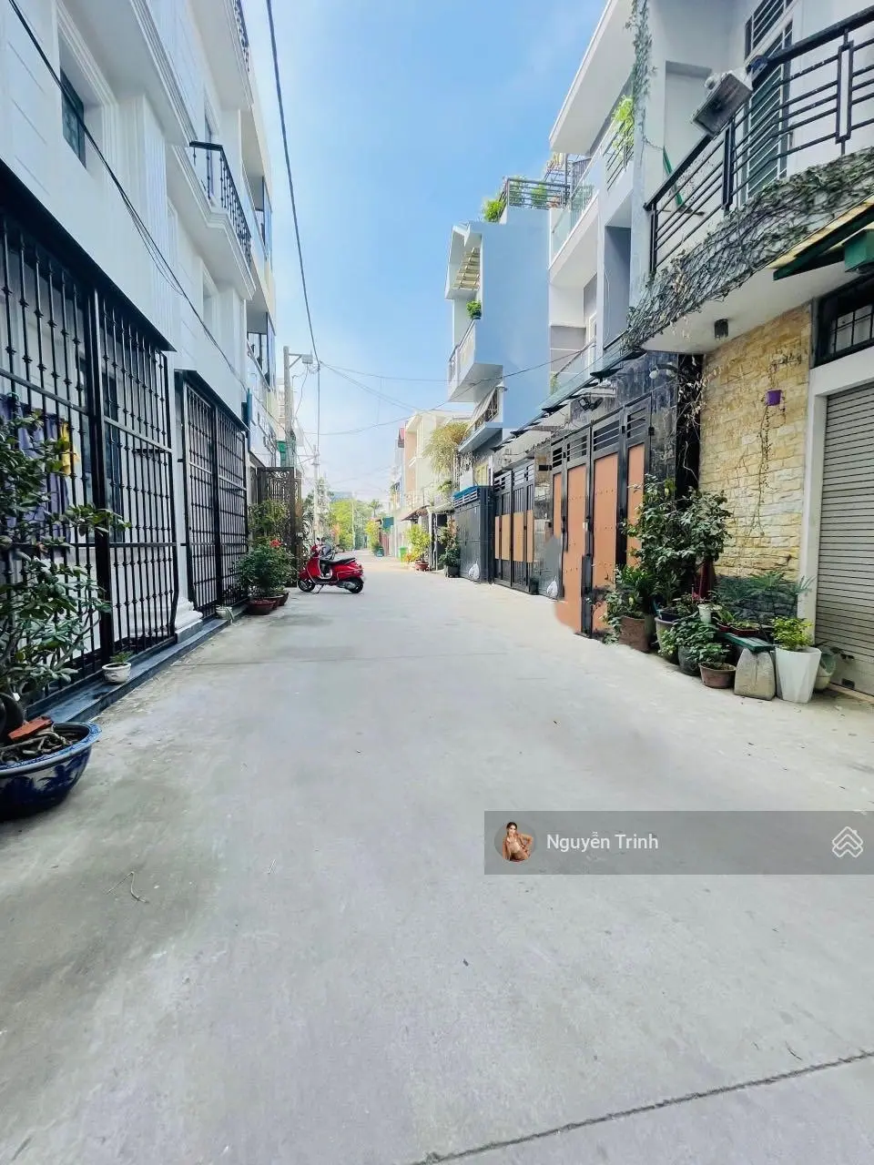 Bán Trước Tết Nhà 1T2L đường ôtô thông thoáng, khu an ninh dân trí .DT 95m2 ngang 5M,Có Gara Ôtô
