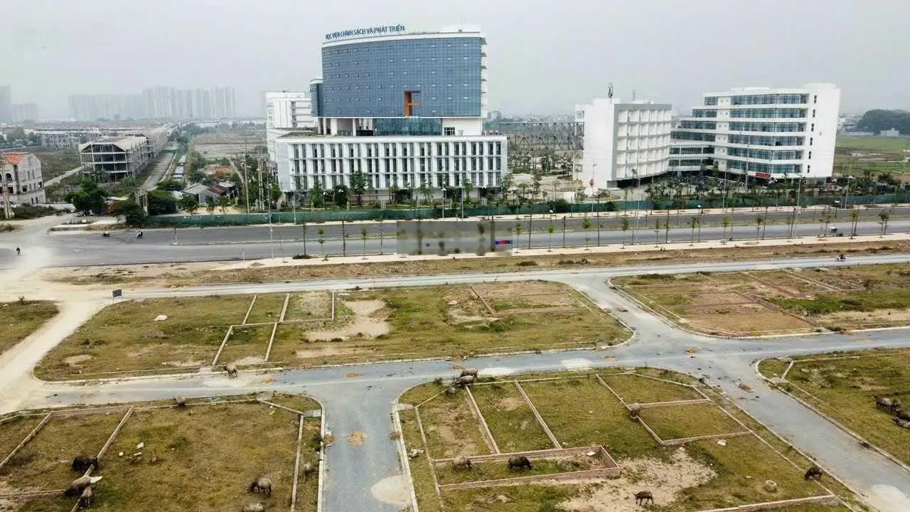 Chính chủ bán 100m2 đất DV an thượng mặt đường đôi liên khu 8 đối diện trường học viện Chính Sách