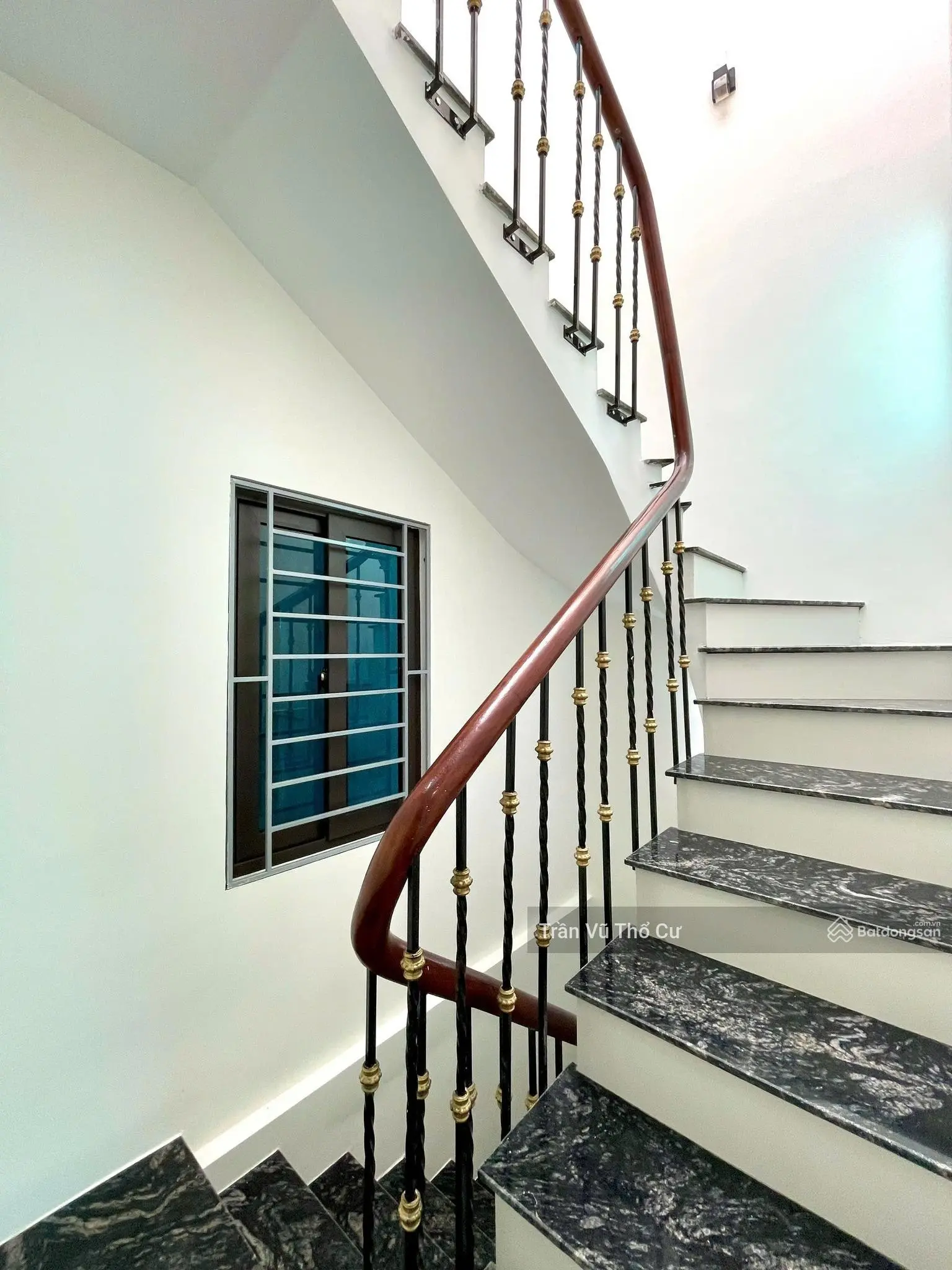 Chợ khâm thiên nhà thoáng siêu hot trong tầm giá