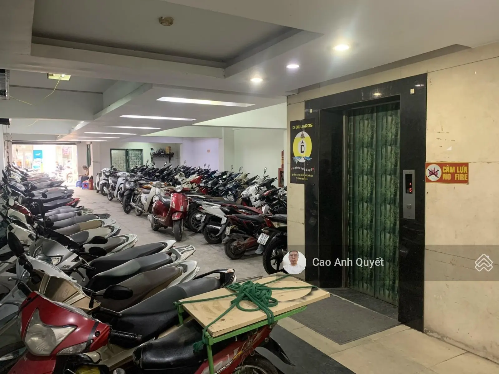 Bán nhà mặt phố Lò Đúc Quận Hai Bà Trưng 235m2 8T lô góc MT 8,5m vỉa hè 135 tỷ Lò Đúc