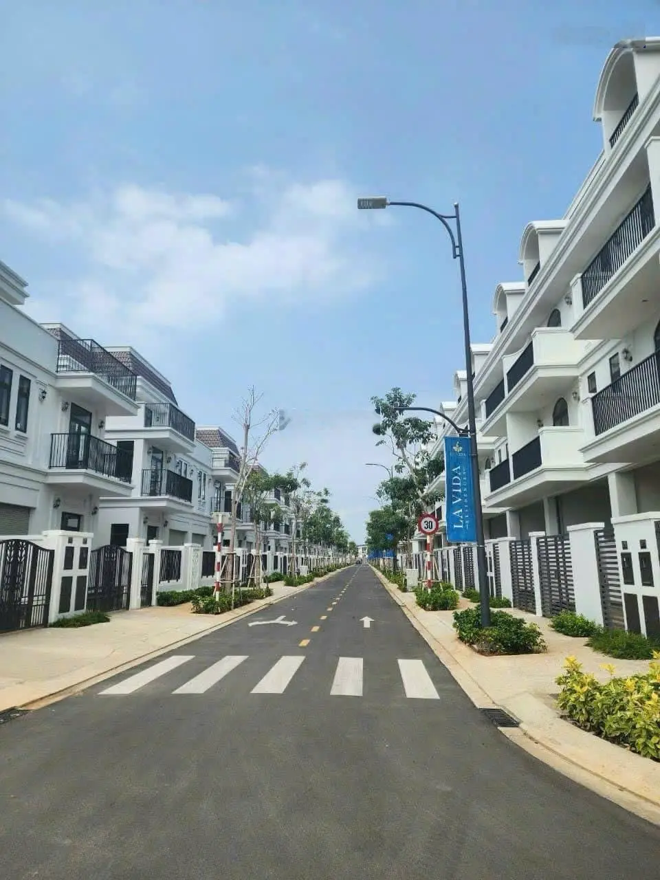 Chính Chủ cần bán gấp căn Nhà phố liền Lavida Vũng Tàu, bank hỗ trợ 50% vốn 3 tỷ 750 sở hữu vay 50%