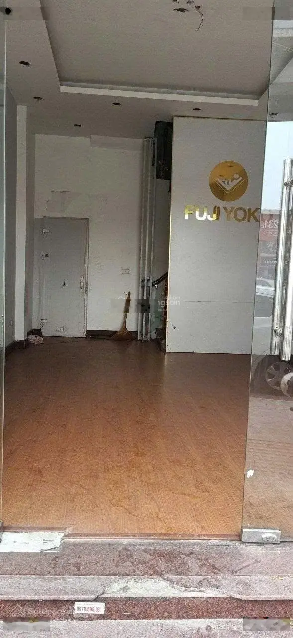 Bán nhà mặt phố Nguyễn Trãi - 6 tầng - vỉa hè kinh doanh ngày đêm - mặt tiền 4.1m - 15,8 tỷ