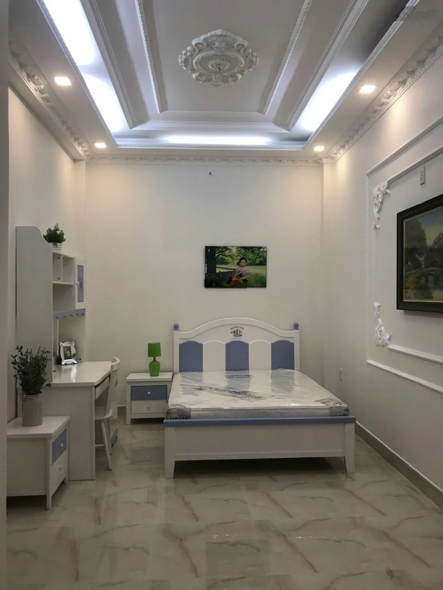 Biệt thự góc tuyệt đẹp 6m x 12m nở hậu 7.4m - 3 tầng. Ô tô trong nhà. Lê Thị Chợ, Phường Phú Thuận