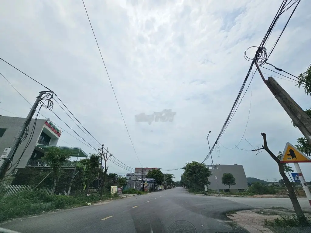 BÁN GẤP 2 LÔ LIỀN NHAU TRỤC ĐÀM VĂN TIẾT, TỰ THÔN, NAM SƠN, BẮC NINH