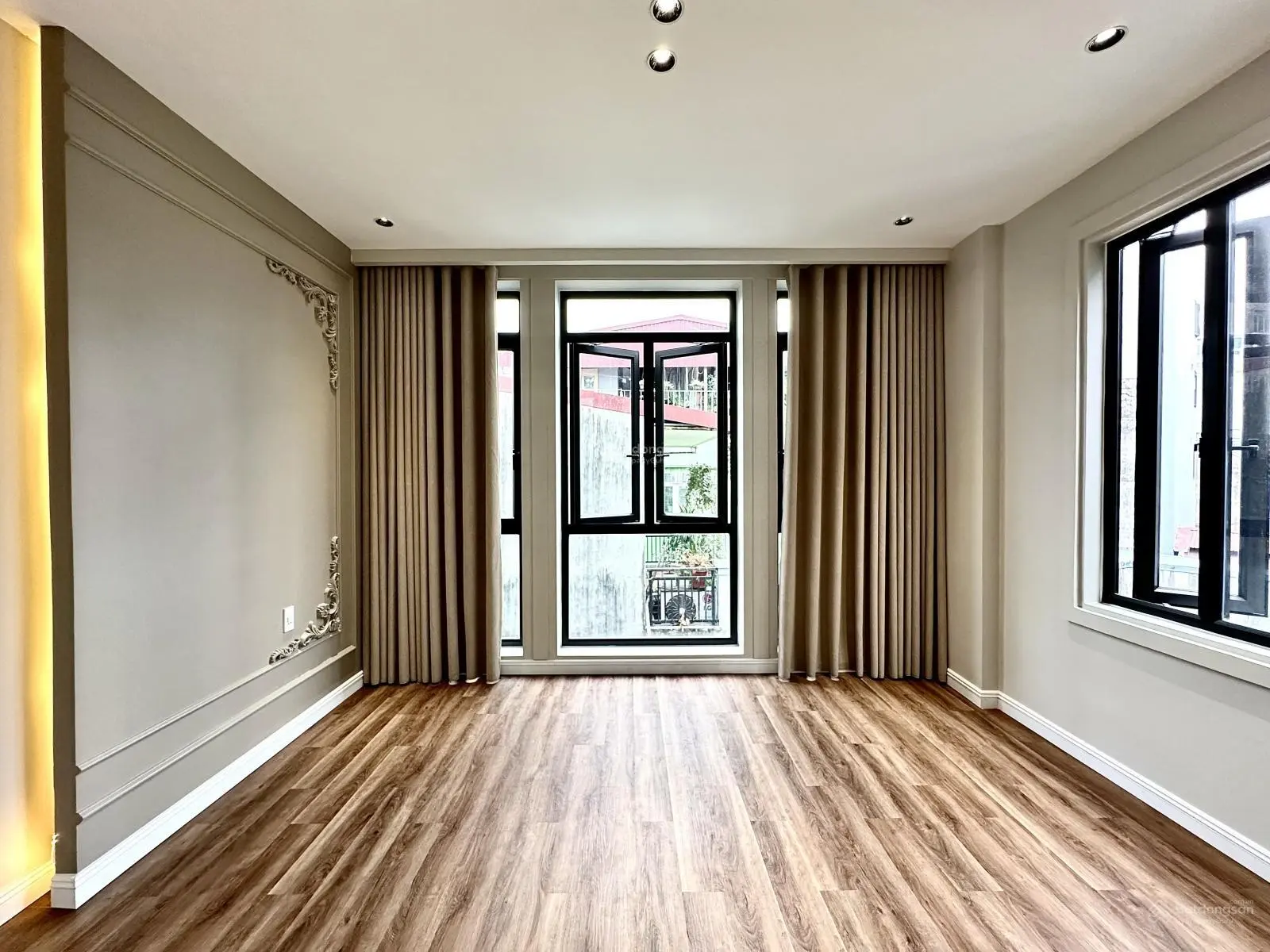Siêu phẩm cực đẹp không điểm chê trung tâm vườn hoa Máy Tơ - Ngô Quyền, full nội thất, cực thoáng